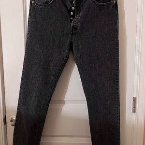 Levi's Men's Dark Gray Straight Jeans